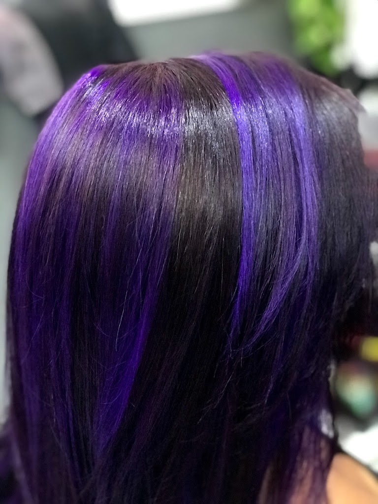 Chicas Head 2 toe Salon 32824