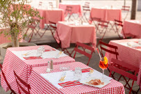 Atmosphère du Restaurant italien L'Osteria du Prado restaurant Marseille - n°9