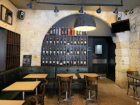 Atmosphère du Restaurant ÉDOUARD VINS ET COMESTIBLES à Bordeaux - n°12