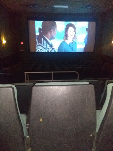 Movie Theater «Regal Cinemas Seymour 8», reviews and photos, 357 Tanger Blvd, Seymour, IN 47274, USA