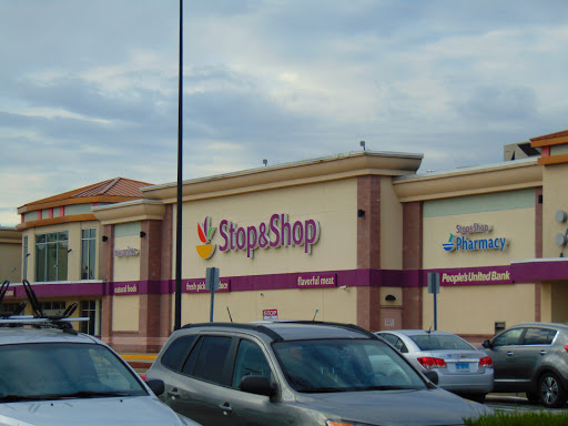 Grocery Store «Stop & Shop», reviews and photos, 60 Providence Pike, Putnam, CT 06260, USA