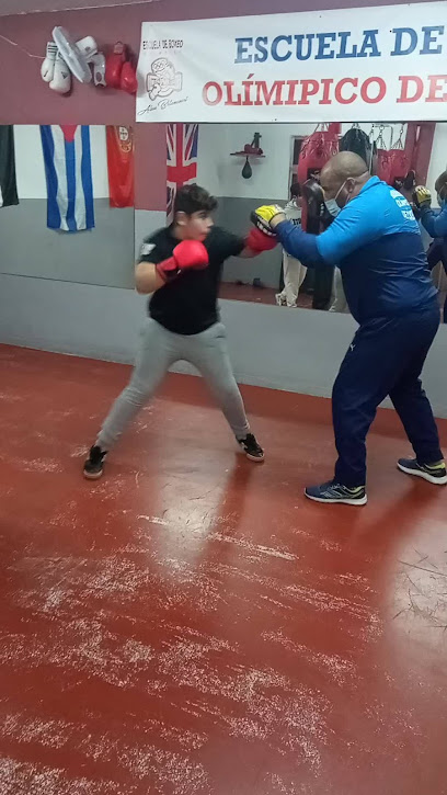 Escuela de Boxeo Olímpico de Cáceres Aless Betancourt
