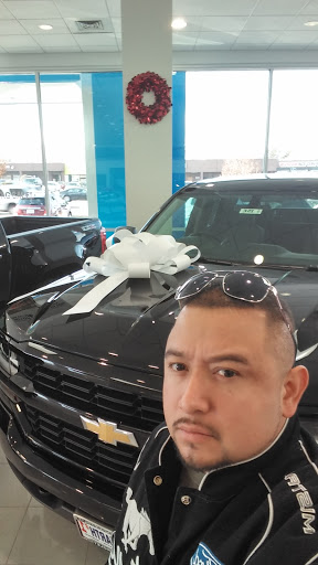 Chevrolet Dealer «Ed Bozarth Chevrolet Company, Inc. - Aurora Dealership», reviews and photos, 2001 S Havana St, Aurora, CO 80014, USA