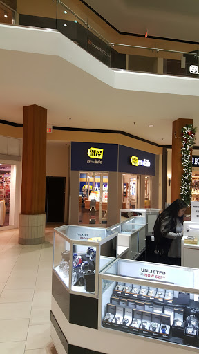 Best Buy Mobile, 5300 S 76th St #590, Greendale, WI 53129, USA, 