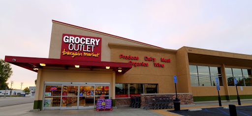 Grocery Store «Grocery Outlet Bargain Market», reviews and photos, 9026 E Valley Blvd, Rosemead, CA 91770, USA