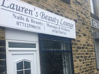 Lauren's beauty lounge