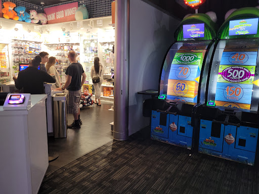 Shopping Mall «The Mall at The Source», reviews and photos, 1504 Old Country Rd, Westbury, NY 11590, USA