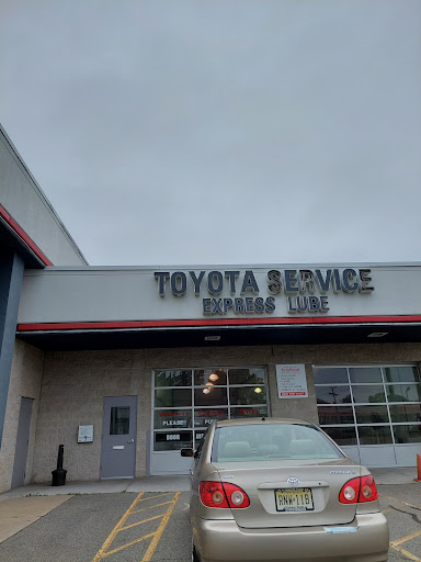 Toyota Dealer «Crestmont Toyota», reviews and photos, 730 NJ-23, Pompton Plains, NJ 07444, USA