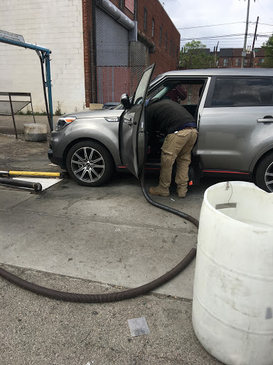 Car Wash «Montana Double Car Wash», reviews and photos, 2327 18th St NE, Washington, DC 20018, USA