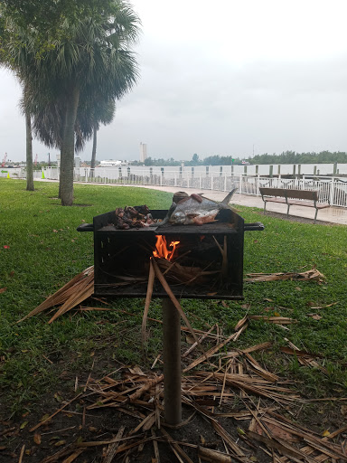 Aquarium «St. Lucie County Aquarium», reviews and photos, 420 Seaway Dr, Fort Pierce, FL 34949, USA