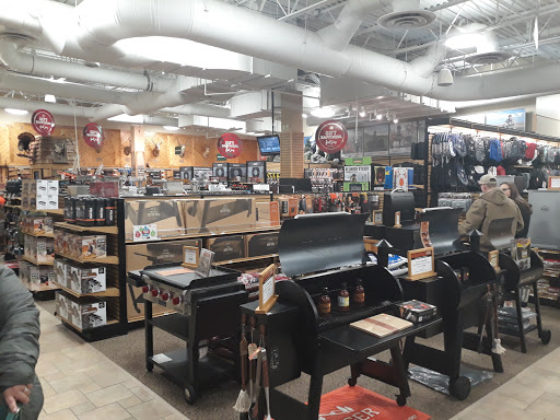 Sporting Goods Store «SCHEELS», reviews and photos, 1850 Adams St, Mankato, MN 56001, USA