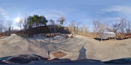 Winery «Tarara Winery», reviews and photos, 13648 Tarara Ln, Leesburg, VA 20176, USA