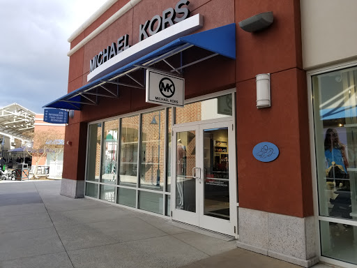 Michael Kors, 18 West Lightcap Rd #1109, Pottstown, PA 19464, USA, 