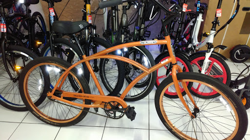 Shopping Mall «Oceanwalk Mall», reviews and photos, 101 N Ocean Dr, Hollywood, FL 33019, USA