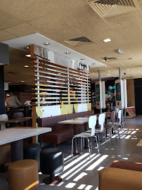 Atmosphère du Restauration rapide McDonald's Tours Les Deux Lions - n°17