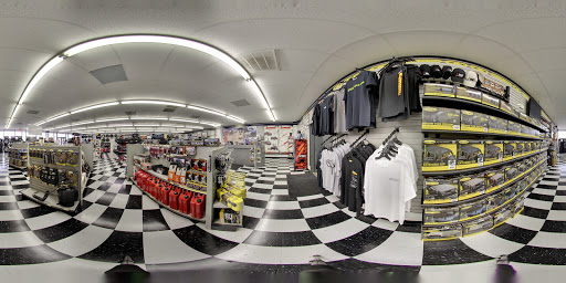 Truck Accessories Store «4 Wheel Parts - Houston Sweet Lake», reviews and photos, 13820 Westheimer Rd, Houston, TX 77077, USA