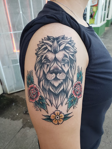 Explore tough tattoo ideas, creative tattoo ideas in Honolulu, available at 434 TATTOO WAIKIKI