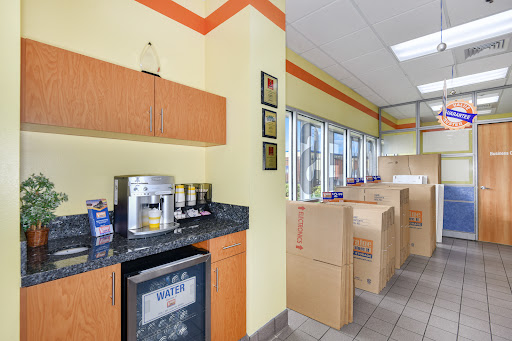 Self-Storage Facility «Value Store It Self Storage Miami», reviews and photos, 9101 NW 7th Ave, Miami, FL 33150, USA