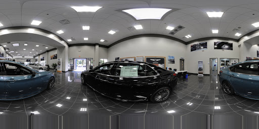 Hyundai Dealer «Knauz Hyundai», reviews and photos, 775 Rockland Rd, Lake Bluff, IL 60044, USA