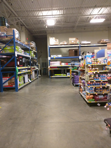 Pet Supply Store «PetSmart», reviews and photos, 1236 Greenbrier Pkwy, Chesapeake, VA 23320, USA