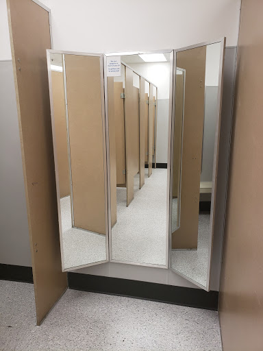 Clothing Store «Ross Dress for Less», reviews and photos, 1028 Glenbrook Way, Hendersonville, TN 37075, USA