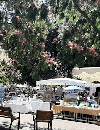 Atmosphère du Restaurant Le Garibaldi à Nice - n°8