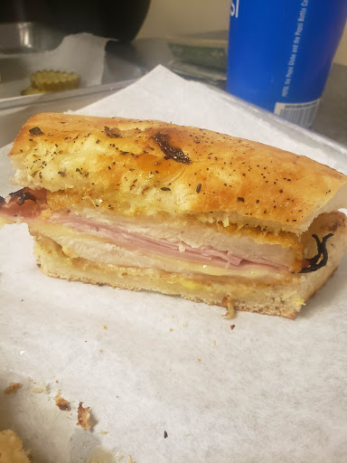 Cafe «A La Mode Cafe & Catering», reviews and photos, 331 Nottingham Rd, Syracuse, NY 13210, USA