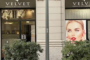 Velvet Milano Beauty image