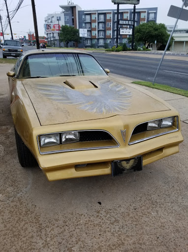 Auto Repair Shop «Arbor Auto Repair Austin», reviews and photos, 5422 Burnet Rd, Austin, TX 78756, USA