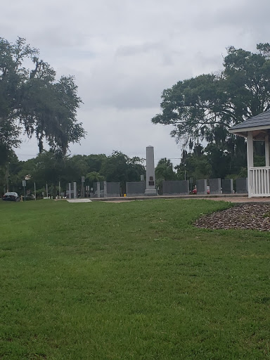 Memorial Park «Veterans Memorial Park», reviews and photos, 250 Shore Dr E, Oldsmar, FL 34677, USA