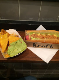 Aliment-réconfort du Restauration rapide Schwartz Hot Dog à Paris - n°18