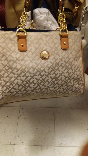 Department Store «T.J. Maxx», reviews and photos, 701 N Milwaukee Ave #252, Vernon Hills, IL 60061, USA