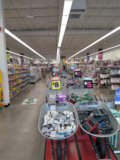 Variety Store «Five Below», reviews and photos, 744 S Meadow St, Ithaca, NY 14850, USA
