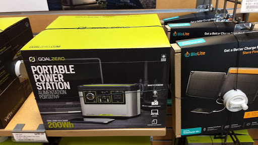 Camping Store «REI», reviews and photos, 970 W Eisenhower Pkwy, Ann Arbor, MI 48103, USA