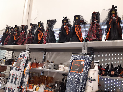 Home Goods Store «Tuesday Morning», reviews and photos, 1901 Camino Ramon, Danville, CA 94526, USA