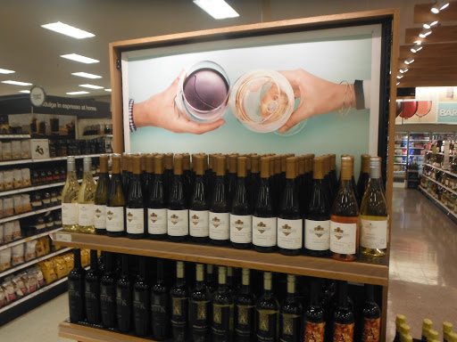 Department Store «Target», reviews and photos, 2070 Sam Rittenberg Blvd, Charleston, SC 29407, USA