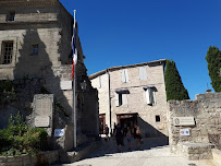 Chapelle des Pénitents Blancs du Restaurant français Au Porte Mages à Les Baux-de-Provence - n°1
