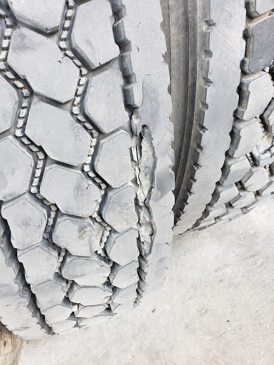 Tire Shop «Beasley Tire Service Inc.», reviews and photos, 1015 S East Loop 410, San Antonio, TX 78220, USA