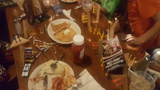 American Restaurant «Cracker Barrel Old Country Store», reviews and photos, 1215 E Lancaster Ave, Downingtown, PA 19335, USA