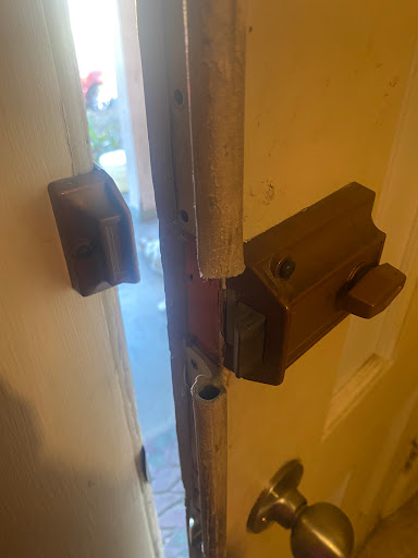 Locksmith «Mr. Lock Inc», reviews and photos, 1820 Reliance Pkwy Suite 500, Bedford, TX 76021, USA