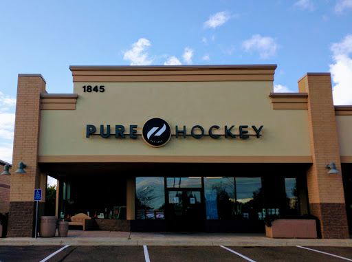 Hockey Supply Store «Total Hockey», reviews and photos, 1845 County Rd D, Maplewood, MN 55109, USA