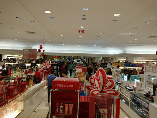 Shopping Mall «Pembroke Lakes Mall», reviews and photos, 11401 Pines Blvd, Pembroke Pines, FL 33026, USA