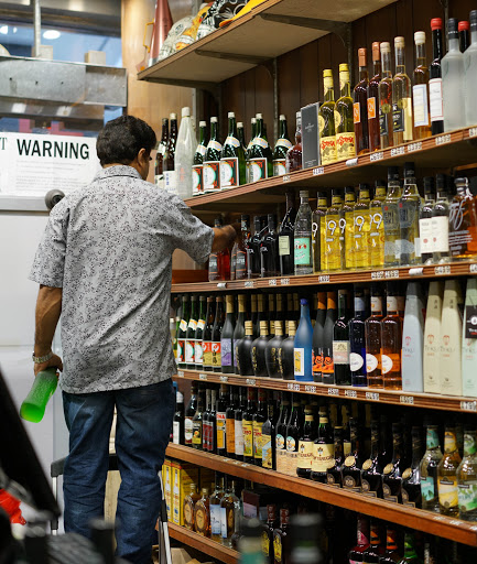 Liquor Store «Beekman Liquors», reviews and photos, 500 Lexington Ave, New York, NY 10017, USA