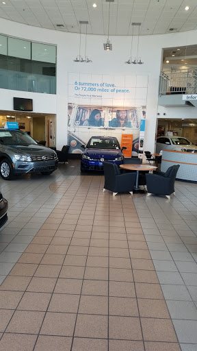 Volkswagen Dealer «AutoNation Volkswagen Las Vegas», reviews and photos, 6375 W Sahara Ave, Las Vegas, NV 89146, USA