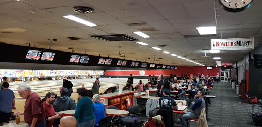 Bowling Alley «AMF Brookgate Lanes», reviews and photos, 14950 Snow Rd, Brook Park, OH 44142, USA