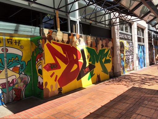 Shopping Mall «Pioneer Place», reviews and photos, 700 SW 5th Ave, Portland, OR 97204, USA