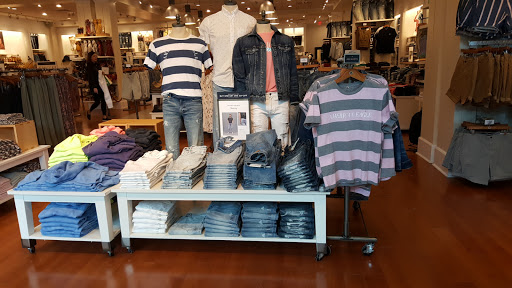 American Eagle Store