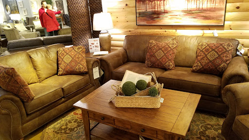 Furniture Store «Wayside Furniture», reviews and photos, 1367 Canton Rd, Akron, OH 44312, USA