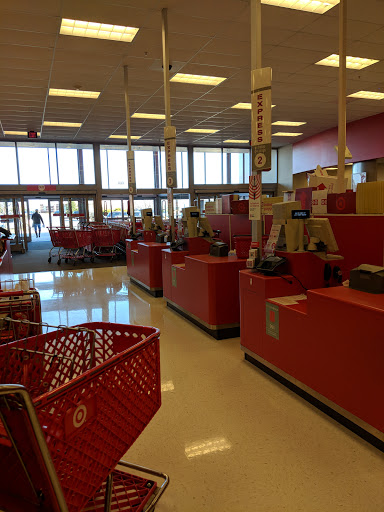 Department Store «Target», reviews and photos, 660 N Edwards Blvd, Lake Geneva, WI 53147, USA