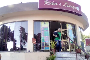 Rider's Lounge image
